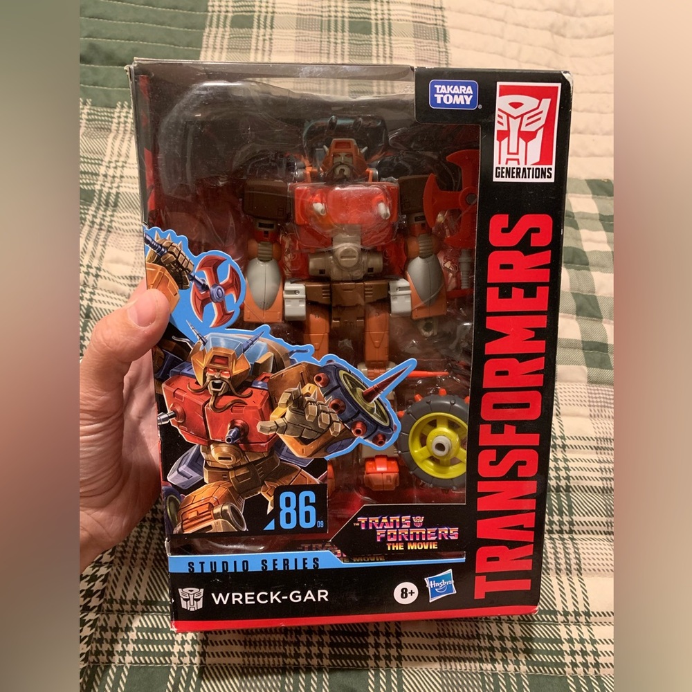 TRANSFORMERS WRECK GAR